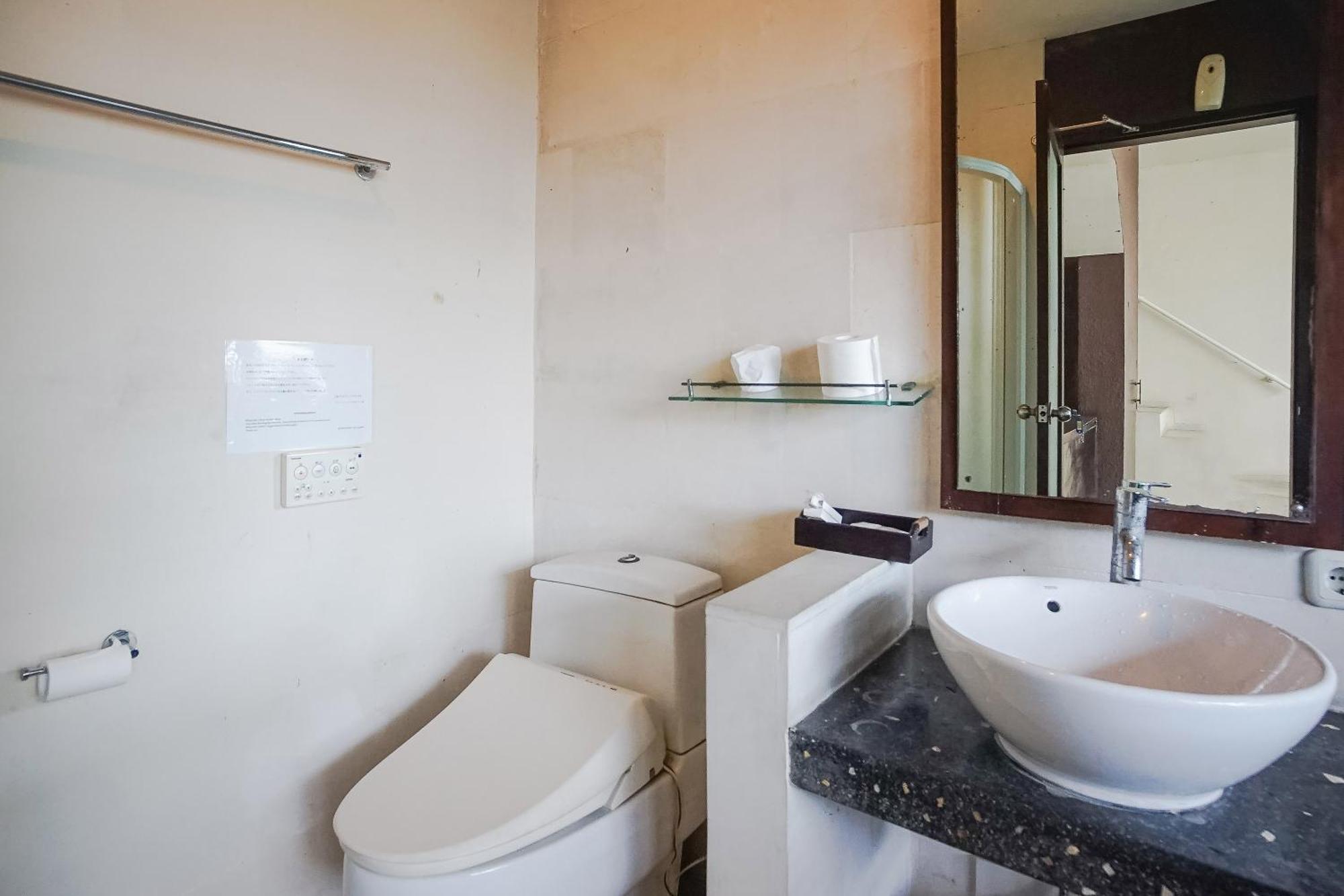 Queen Rose Villa & Spa 金巴兰 外观 照片